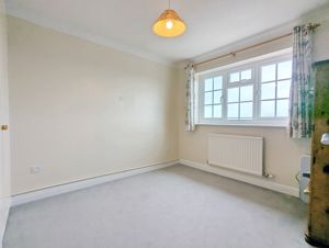 Photo 16- click for photo gallery